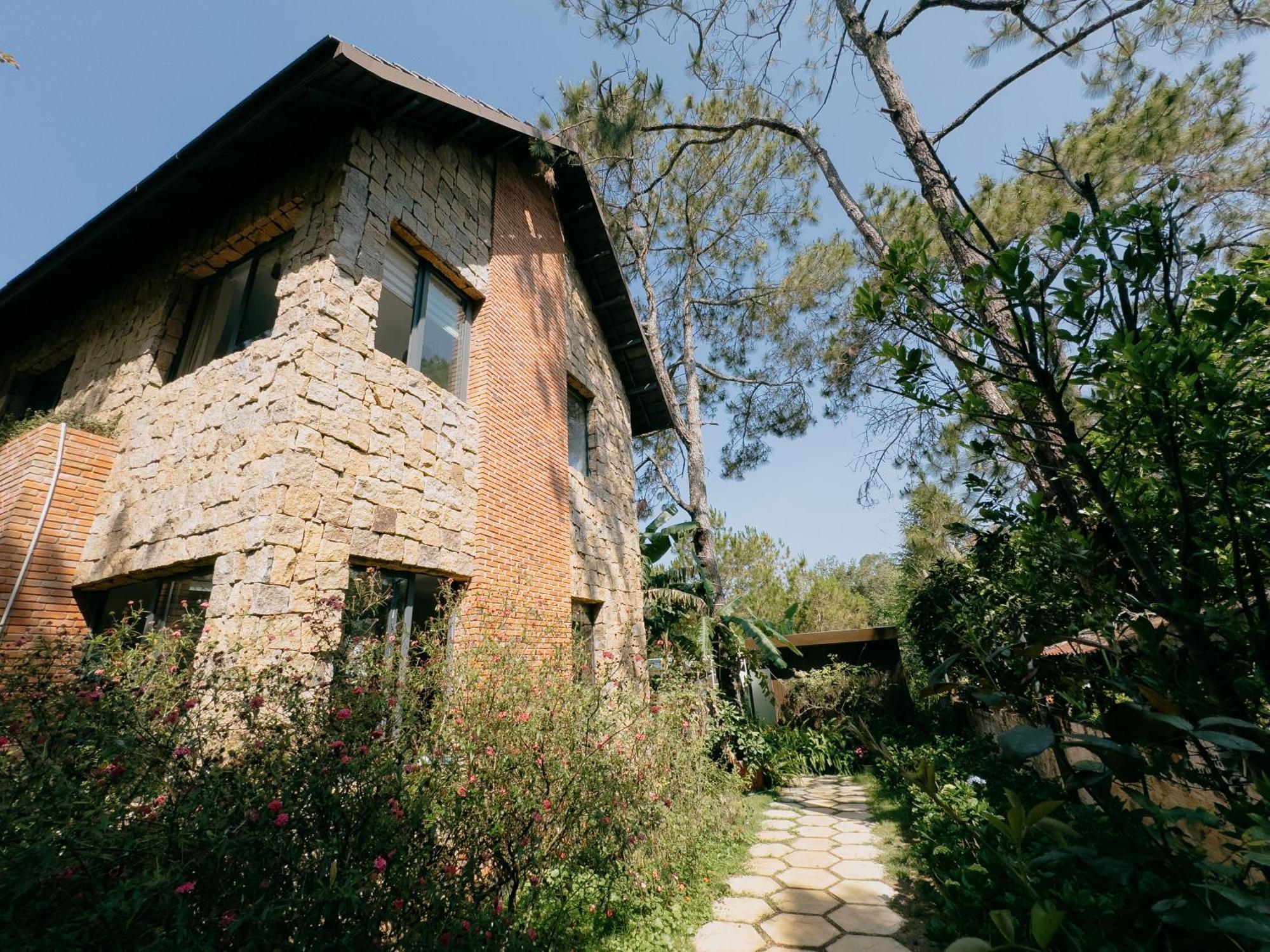 Camelia Coffee & Homestay Kon Von Kla Екстериор снимка